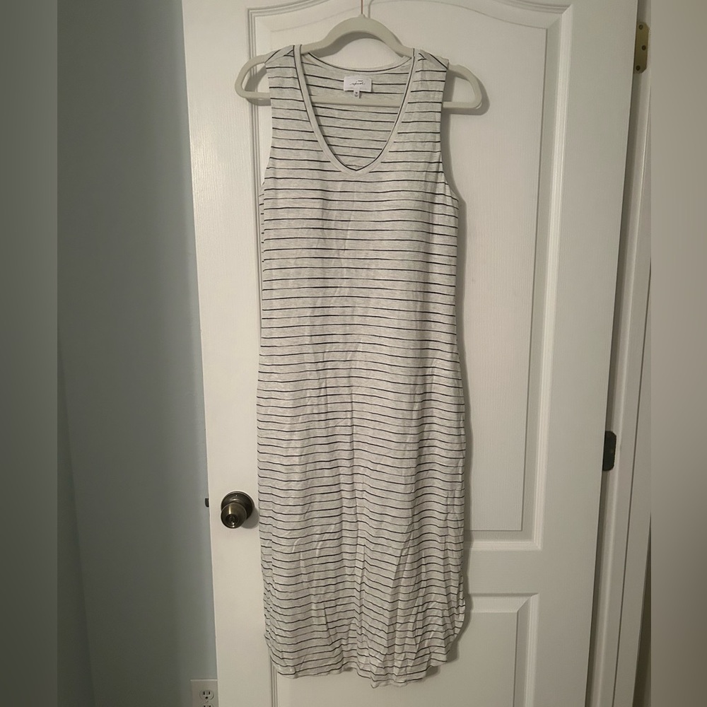 Soma White and Gray Sheath Midi Dress medium